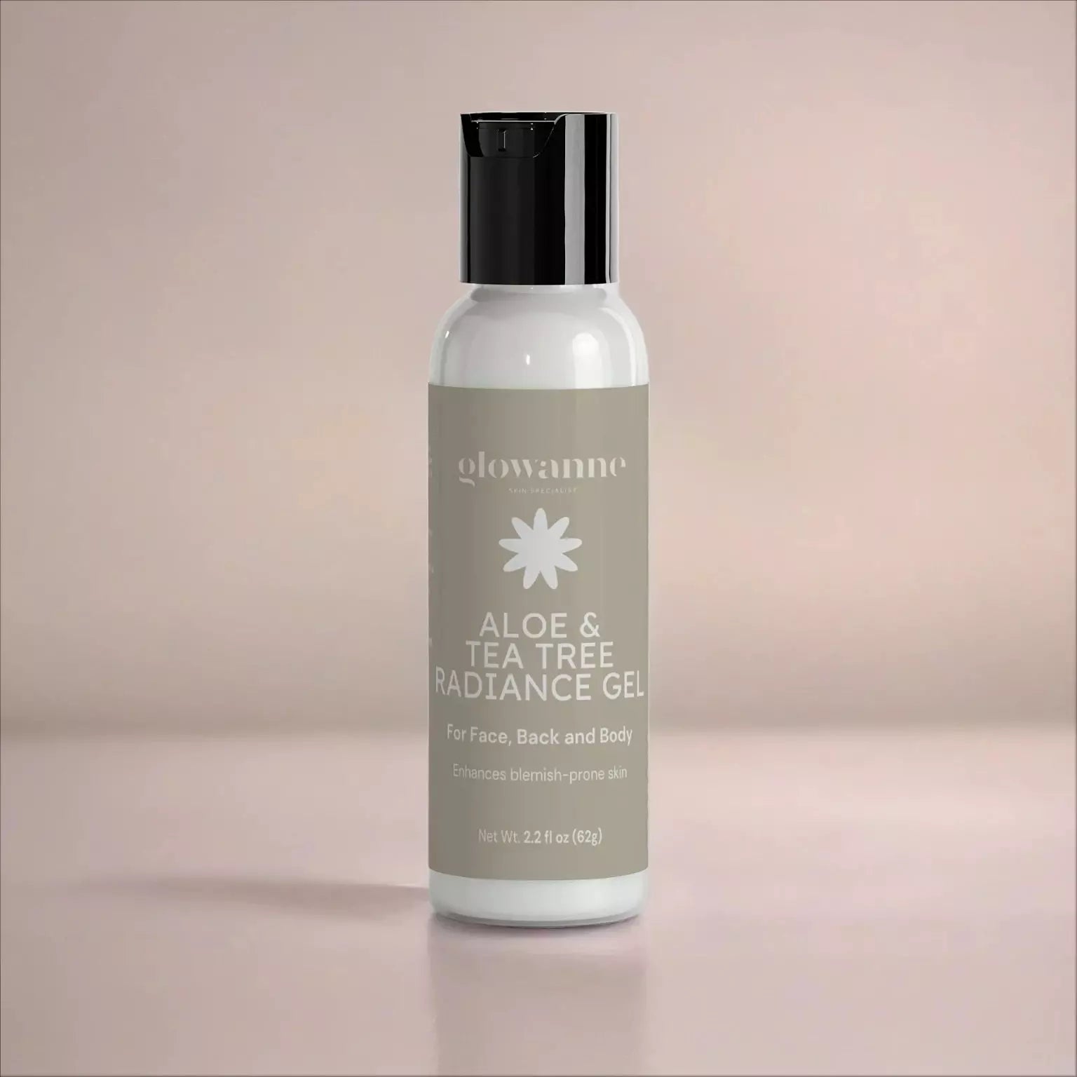 Soothing gel with aloe and tea tree to calm irritation and refresh combination skin.