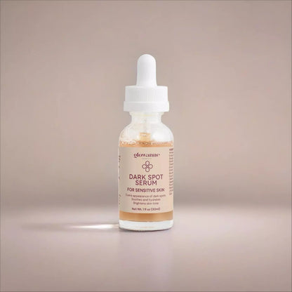 Gentle formula for sensitive skin to reduce spots and prevent irritation.