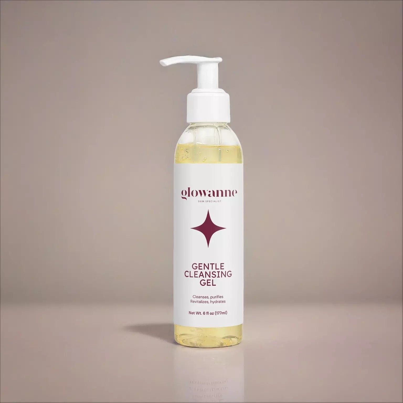 Alcohol-free toner that refines texture and prepares skin for treatment.